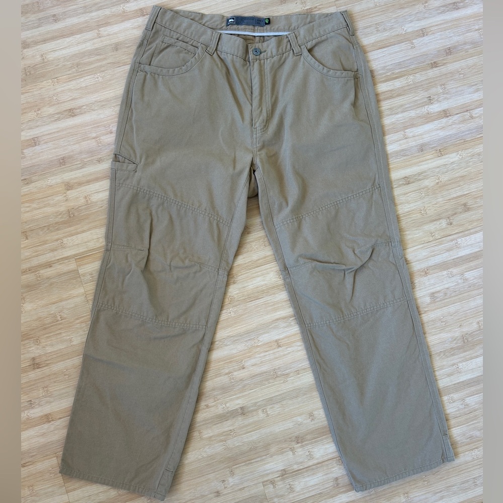 REI Tan Wide Leg Cargo Pants 38x30 Organic Cotton Workwear Utility